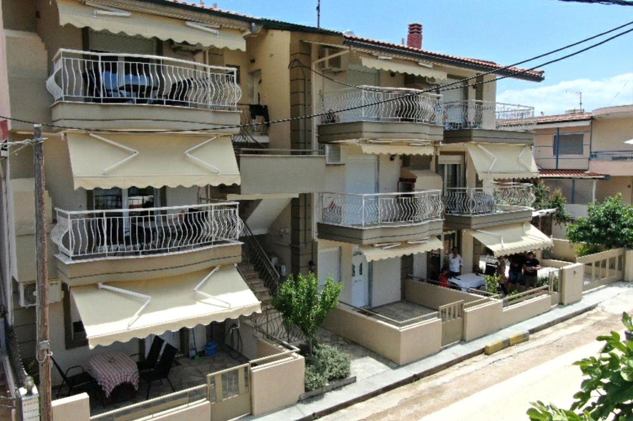 Ofrinio Central Apartments Экстерьер фото