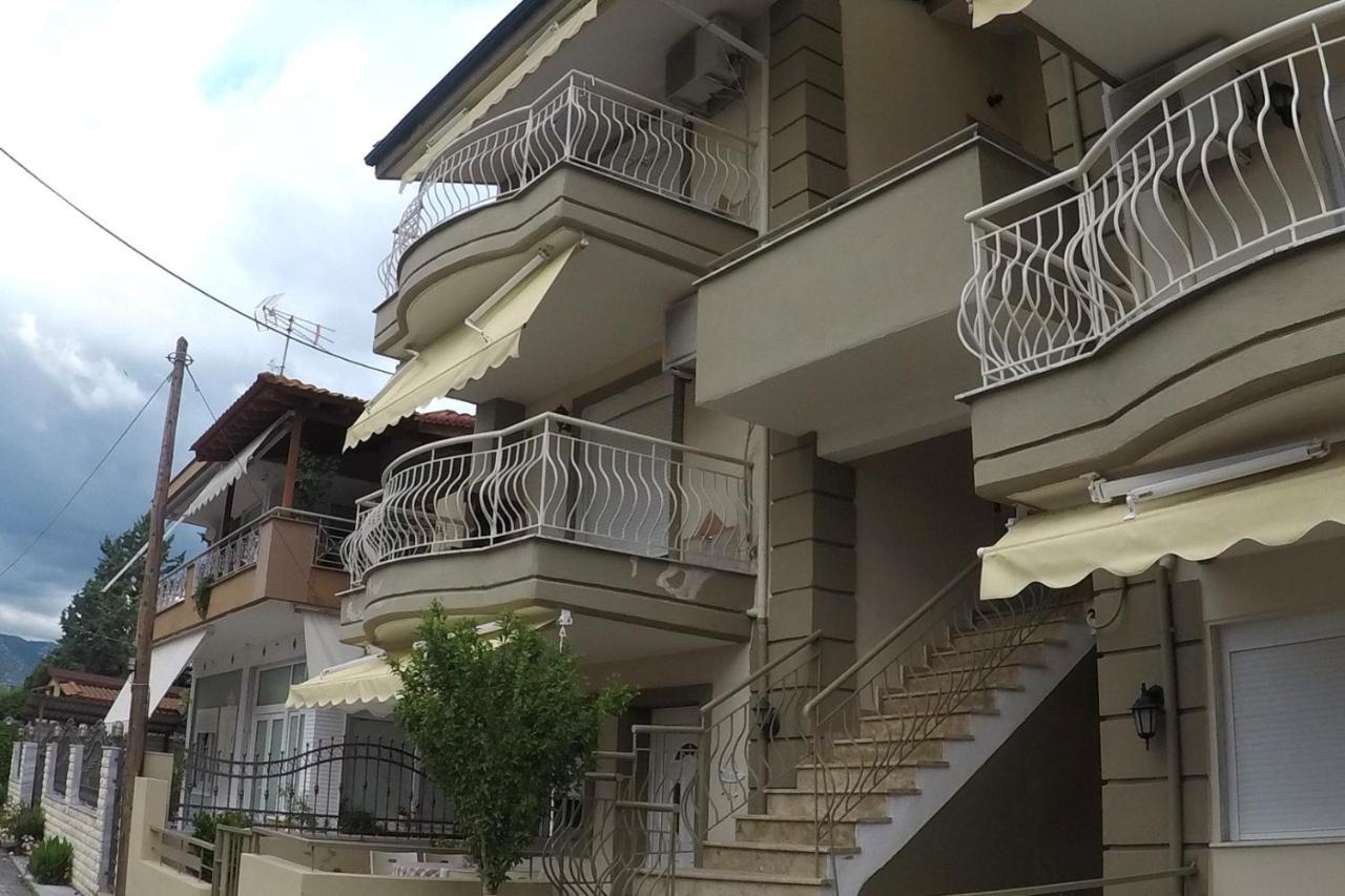 Ofrinio Central Apartments Экстерьер фото