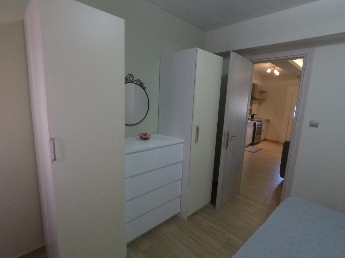 Ofrinio Central Apartments Экстерьер фото