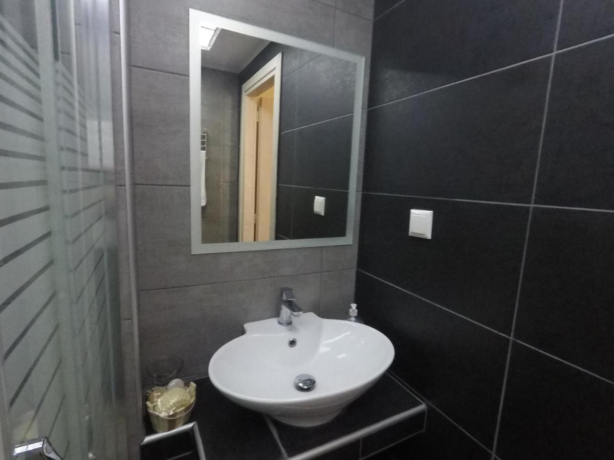 Ofrinio Central Apartments Экстерьер фото
