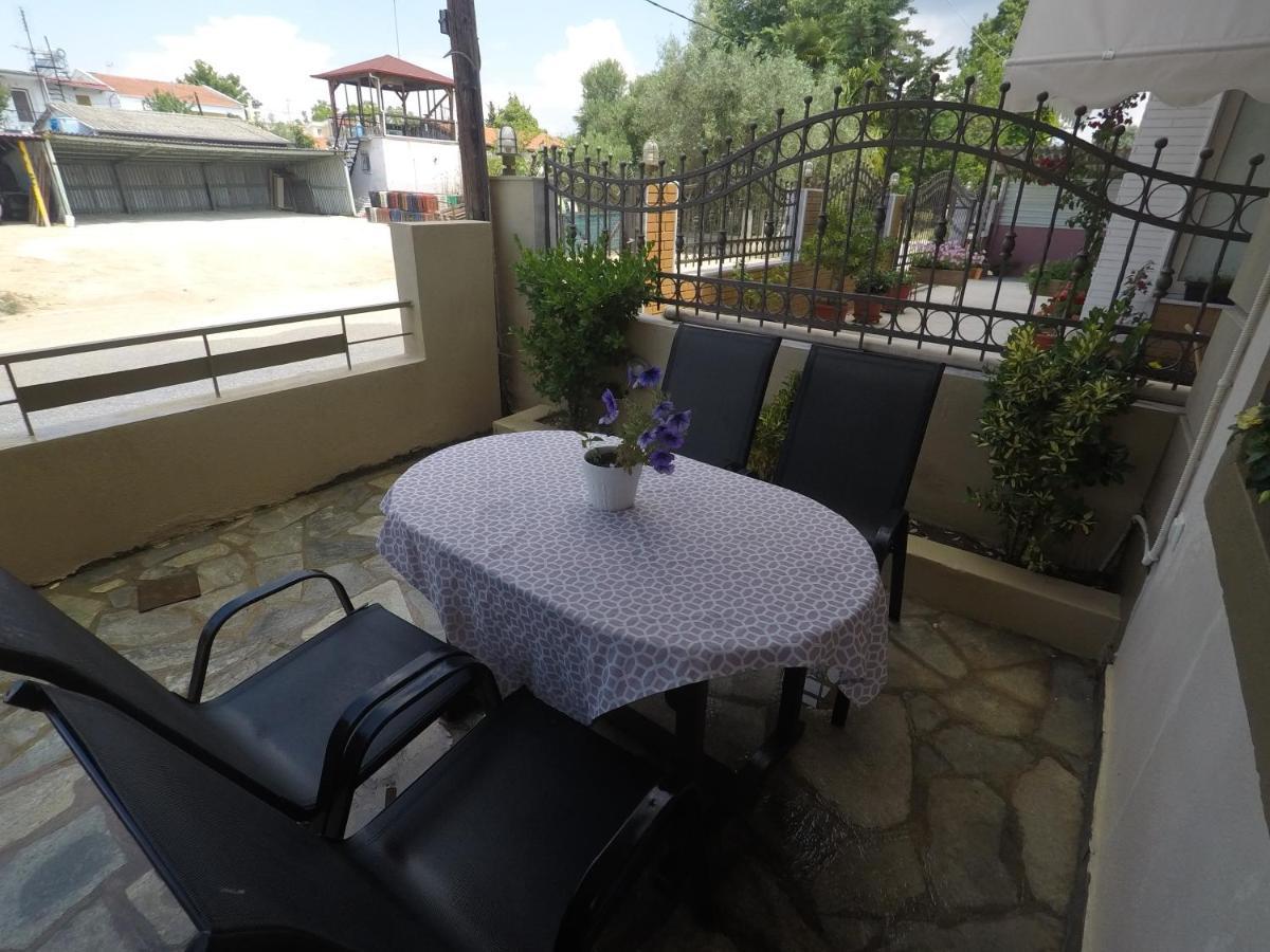 Ofrinio Central Apartments Экстерьер фото